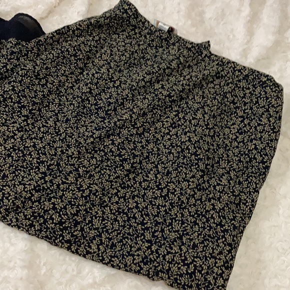 Talbots petites skirt. - Picture 3 of 5